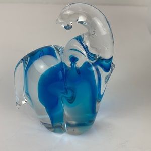 Glass elephant